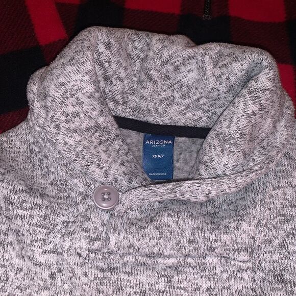 Bundle of two boys shirts size 6 - Picture 2 of 7